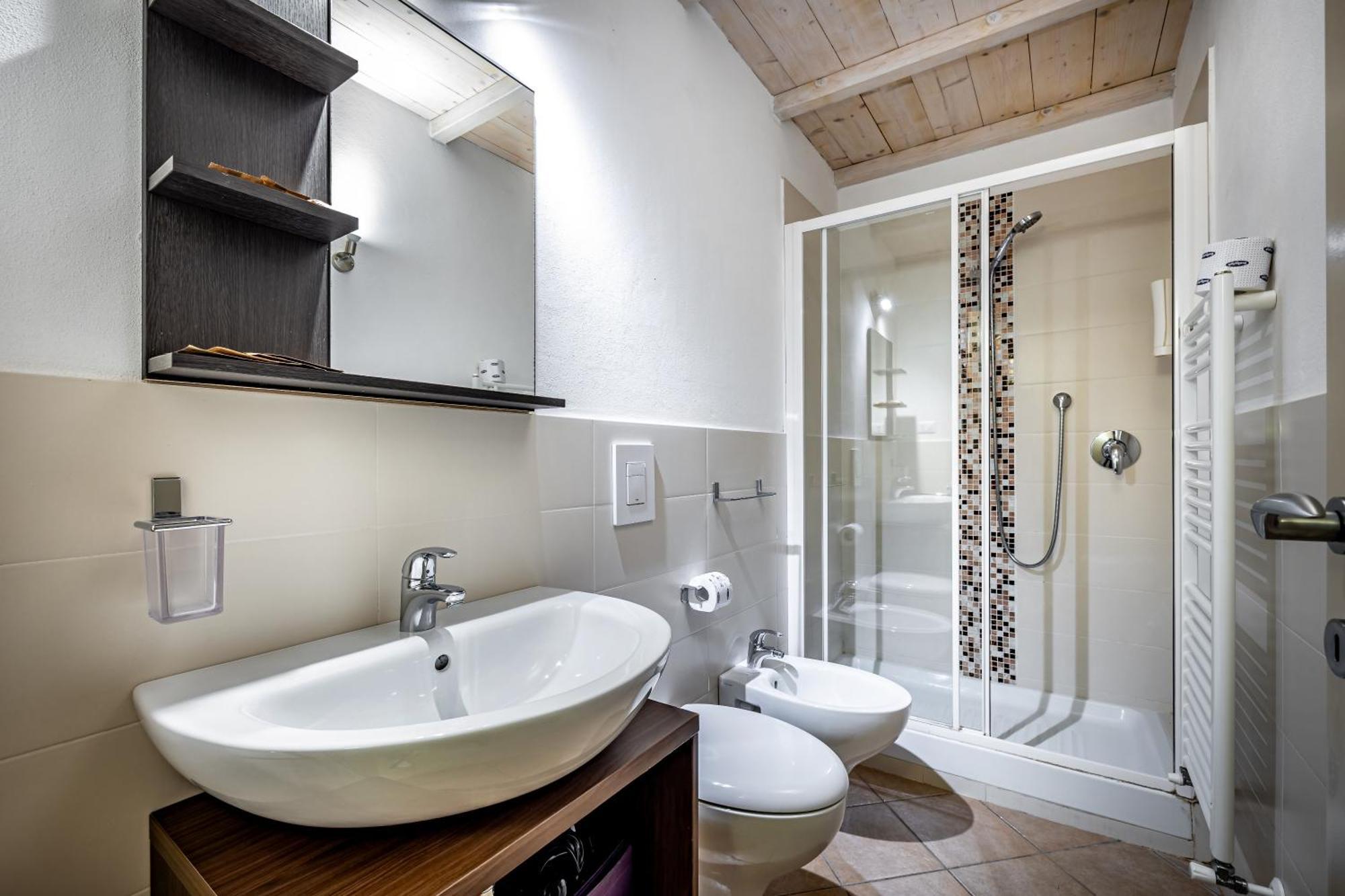Roommo Beccaria Флоренция Экстерьер фото